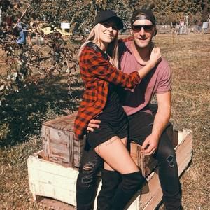 Meet your Posher, Vicky